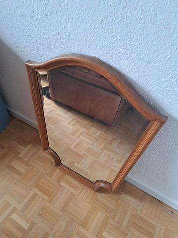 Miroir ancien de taille moyenne en chêne miel 