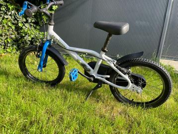 Kinderfiets 16 inch beschikbaar voor biedingen