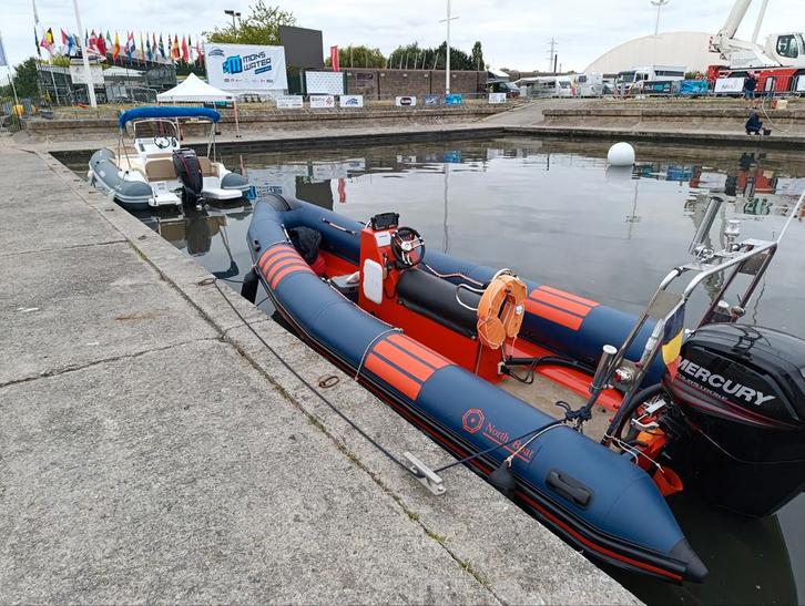 Tornado 5m80 Engelse productie, Watersport en Boten, Rubberboten, Ophalen