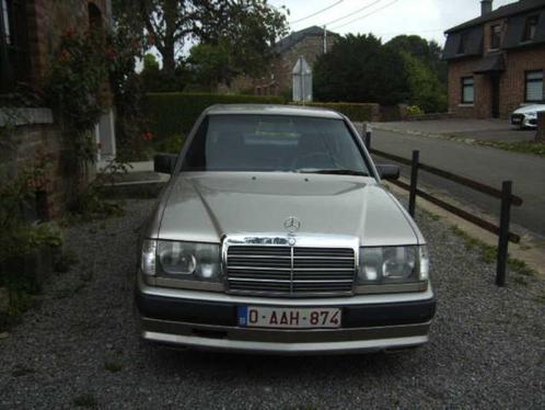mercedes w124, Auto's, Mercedes-Benz, Particulier, 200-Serie, Centrale vergrendeling, Metaalkleur, Mistlampen, Open dak, Trekhaak