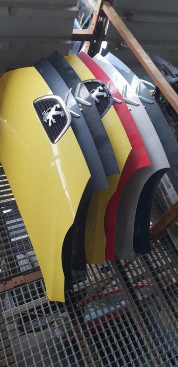 PEUGEOT 107   CITROËN C1  MOTORKAP  beschikbaar voor biedingen