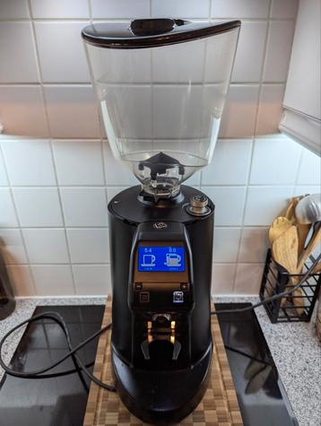 Nuova Simonelli MDXS (Eureka Zenith) 65mm koffiemolen beschikbaar voor biedingen