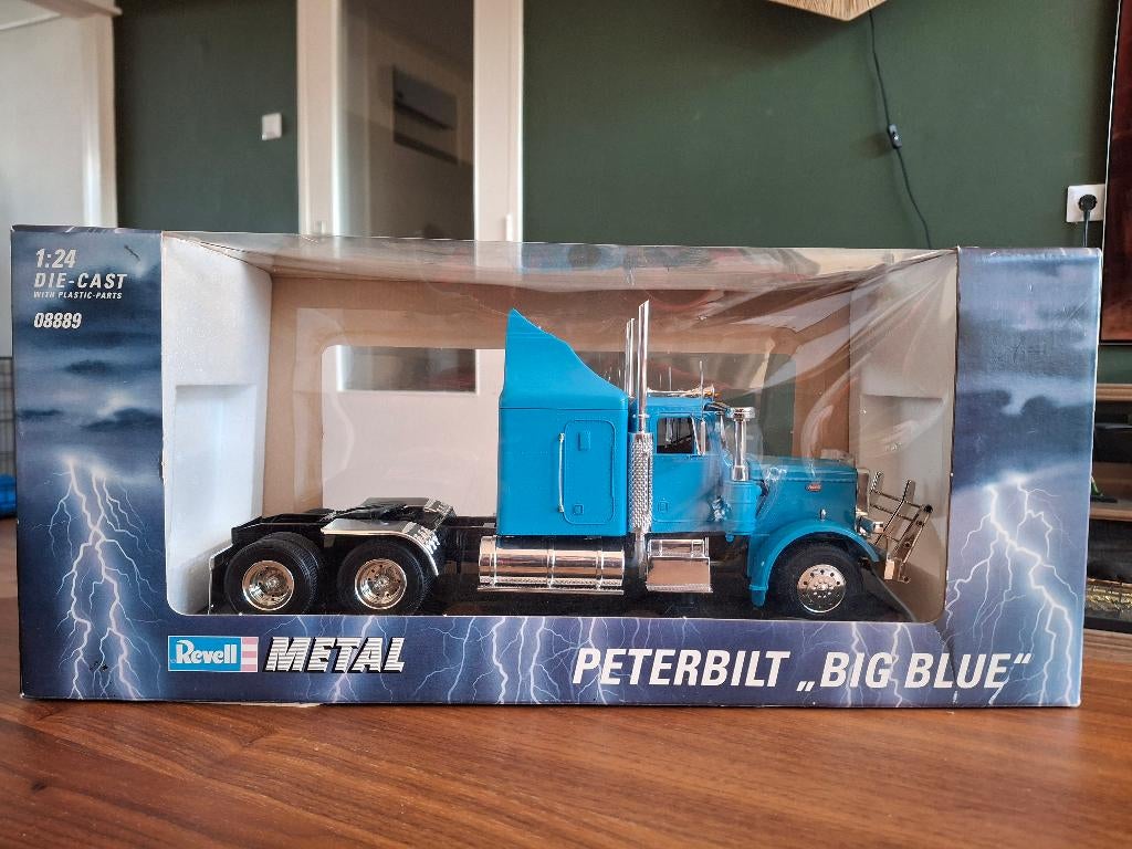 Zeer zeldzame Metal Peterbilt Big Blue truck van REVELL, Hobby en Vrije tijd, Modelauto's | 1:24, Nieuw, Bus of Vrachtwagen, Revell