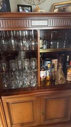 Kast in kerselaar., Antiek en Kunst, Antiek | Meubels | Kasten, Ophalen