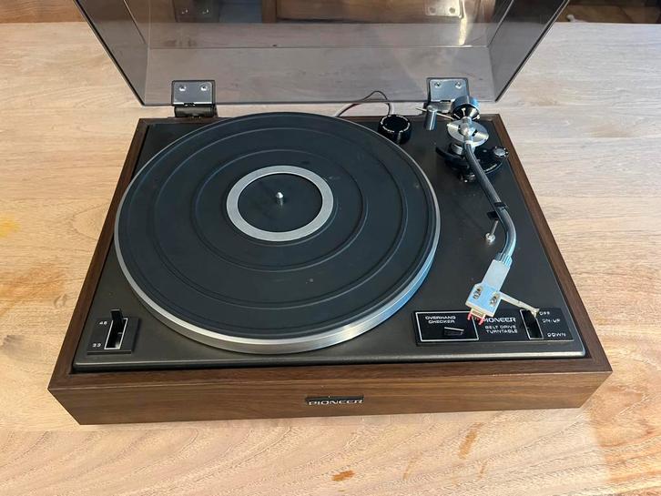 A vendre pour pieces ou à réparer platine Pioneer PL-120, Audio, Tv en Foto, Platenspelers, Niet werkend, Pioneer, Ophalen of Verzenden