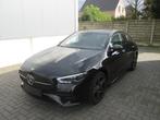 Mercedes-Benz CLA 250 HYBRIDE AMG PANO TREKHAAK DISTRONIC, Auto's, Mercedes-Benz, CLA, 4 cilinders, USB, Alcantara