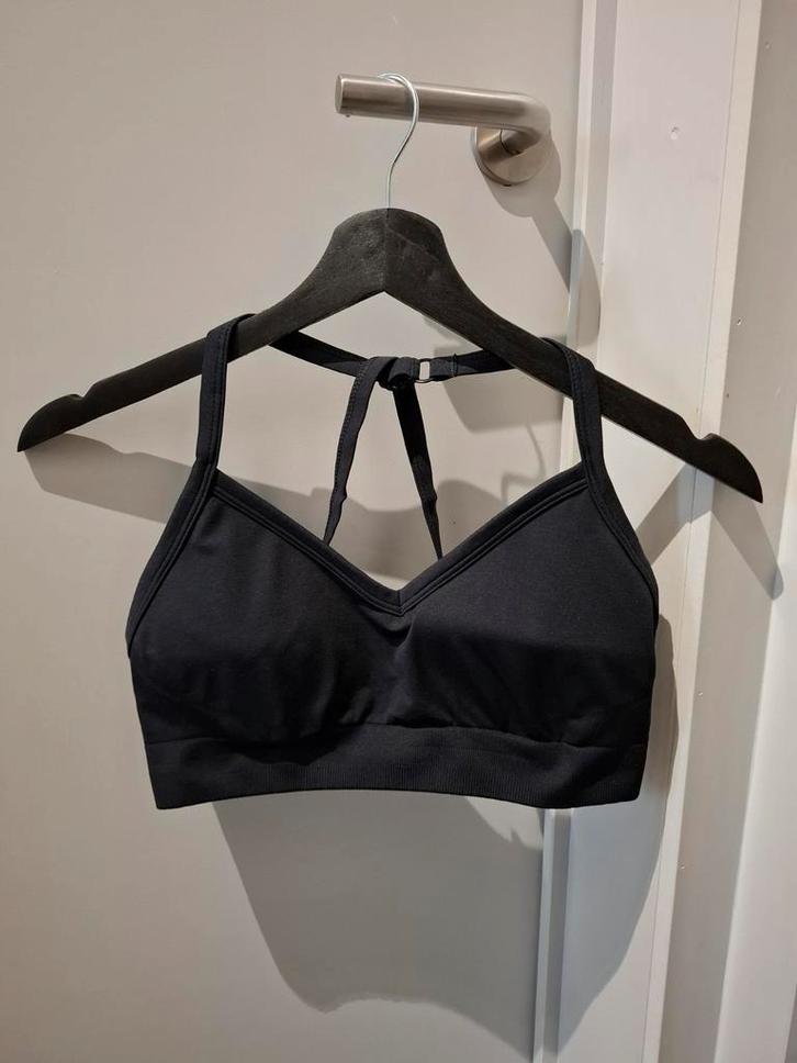 4 Sportbeha's Womensbest, Vêtements | Femmes, Vêtements de sport, Comme neuf, Fitness ou Aérobic, Taille 42/44 (L), Noir, Enlèvement ou Envoi