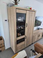 Vitrine, Ophalen