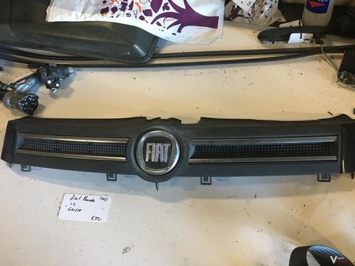 Fiat Panda 1.2 2007 Grille, Auto-onderdelen, Overige Auto-onderdelen, Gebruikt, Ophalen of Verzenden