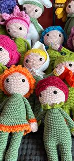 Zelfgemaakte gehaakte bloemenpoppen, Kinderen en Baby's, Speelgoed | Knuffels en Pluche, Ophalen of Verzenden, Zo goed als nieuw