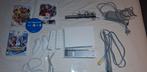 Nintendo WII Console + 4 WII games, Games en Spelcomputers, Spelcomputers | Nintendo Wii, Ophalen of Verzenden, Zo goed als nieuw