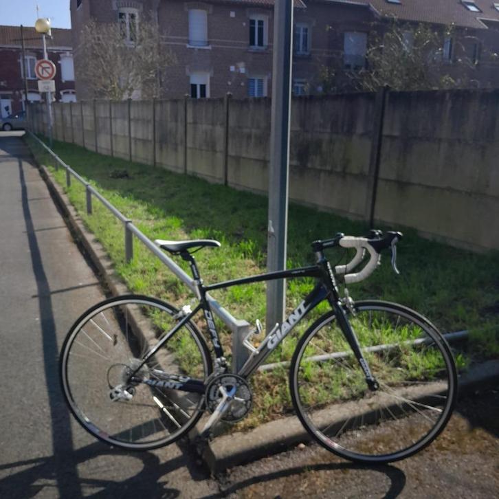Vélo de route giant, Fietsen en Brommers, Fietsen | Racefietsen, Gebruikt, Giant, 26 inch, Aluminium, Ophalen of Verzenden