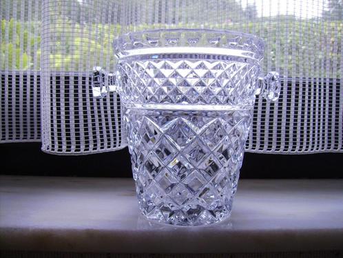 Vase ou Seau à glace  en verre taillé de 1920 Val Saint Lamb, Antiquités & Art, Antiquités | Verre & Cristal, Enlèvement ou Envoi