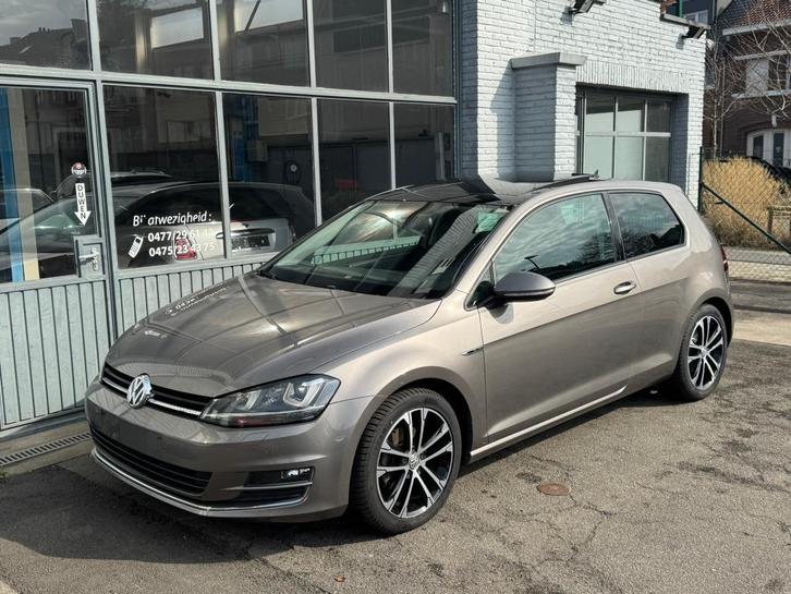 VW Golf 7 1.4 TSI Lounge 125pk zonnedak Pano GPS 08/2015, Auto's, Volkswagen, Particulier, Golf, ABS, Achteruitrijcamera, Airconditioning