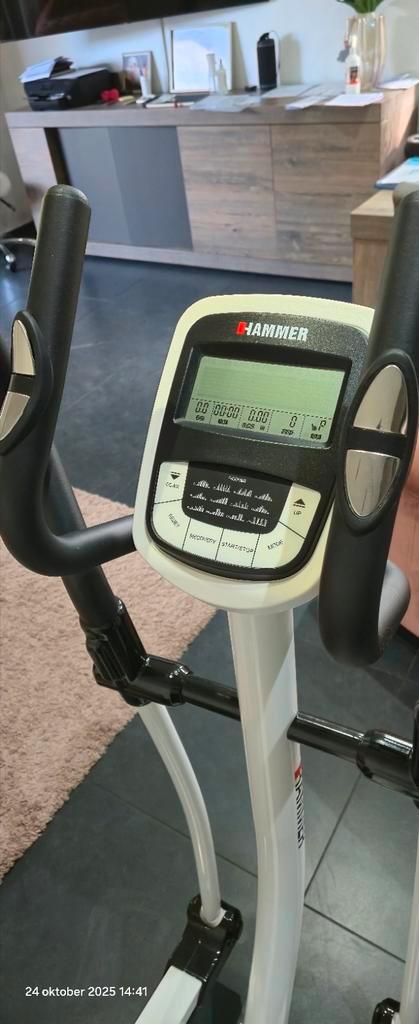 Crosstrainer elektrische regelbaar en hartslagmeter., Sport en Fitness, Overige Sport en Fitness, Gebruikt, Ophalen
