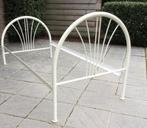 1 persoonsbed, Huis en Inrichting, Ophalen, Zo goed als nieuw, Eenpersoons