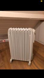 Delonghi radiator, Doe-het-zelf en Bouw, Verwarming en Radiatoren, Ophalen, Zo goed als nieuw, Radiator