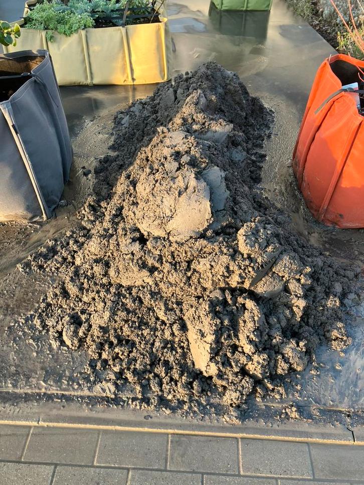 Tuin aarde gratis, Tuin en Terras, Aarde en Mest, Tuinaarde, Ophalen