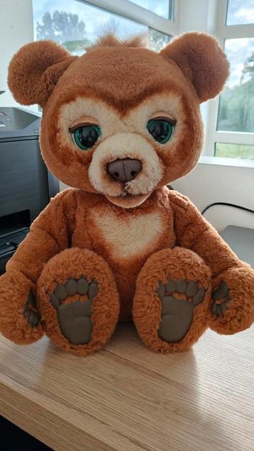 FurReal Cubby knuffelbeer met muziek en geluidjes beschikbaar voor biedingen