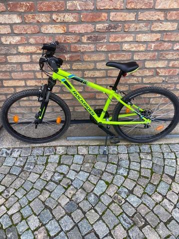 Vélo garçon VTT beschikbaar voor biedingen