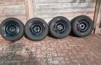 4 M+S kwaliteitsmerk banden
op stalen velgen Maat 185 65 R15, Auto-onderdelen, Banden en Velgen, Ophalen, 15 inch, Banden en Velgen