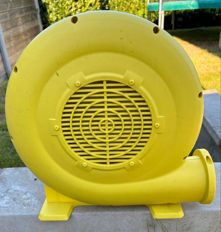 Elektrische luchtblazer voor luchtkasteel, zwembad,…, Kinderen en Baby's, Speelgoed | Buiten | Speeltoestellen, Gebruikt, Ophalen