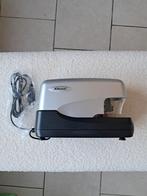 Agrafeuse électrique de bureau., Divers, Accessoires de bureau