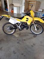 GEZOCHT .... uitlaat suzuki rmx 50, Fietsen en Brommers, Brommeronderdelen | Algemeen, Ophalen, Uitlaat