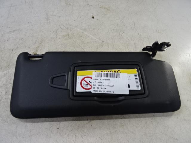 ZONNEKLEP RECHTS Mercedes-Benz A (177.0) (01-2018/12-2026), Auto-onderdelen, Interieur en Bekleding, Mercedes-Benz, Gebruikt