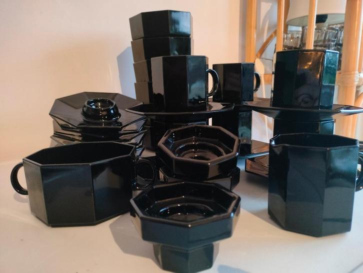 Servies Octime Arcoroc 6 personen, Antiek en Kunst, Antiek | Servies compleet, Ophalen of Verzenden