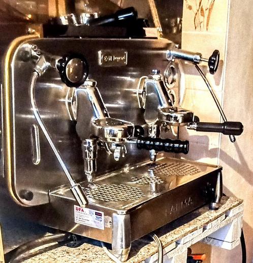 FAEMA E61 2 groepen VINTAGE, Zakelijke goederen, Horeca | Keukenapparatuur, Koffie en Espresso, Gebruikt, Ophalen