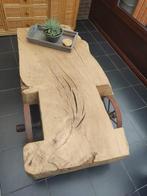 Unieke massieve  boomstamtafel met antieke wielen, Huis en Inrichting, Ophalen, Uniek, Eikenhout, 50 tot 100 cm