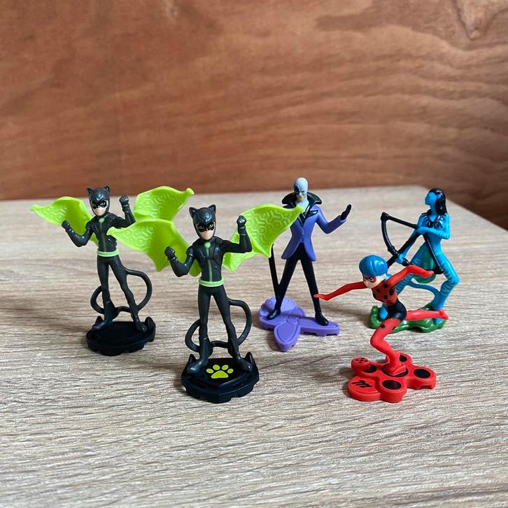 5 Kinder Surprise figuurtjes, Verzamelen, Poppetjes en Figuurtjes, Nieuw, Ophalen of Verzenden