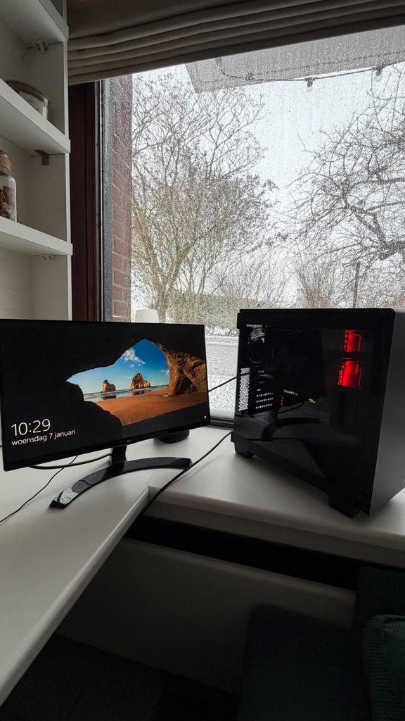 Game pc + monitor, Computers en Software, Desktop Pc's, Gebruikt, 3 tot 4 Ghz, HDD, SSD, 16 GB, Met videokaart, Met monitor, Gaming