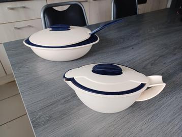 Tupperware sauskommen – set van 2 beschikbaar voor biedingen