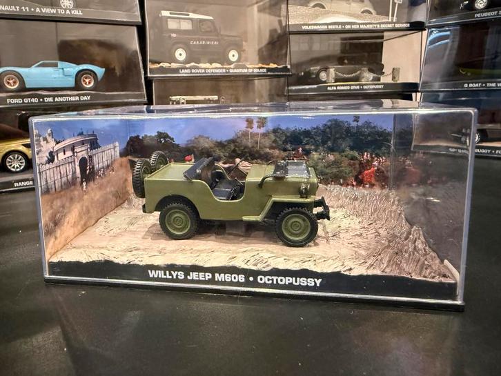 Willys Jeep M606 - James Bond, Hobby & Loisirs créatifs, Voitures miniatures | 1:43, Utilisé, Voiture, Universal Hobbies, Enlèvement ou Envoi