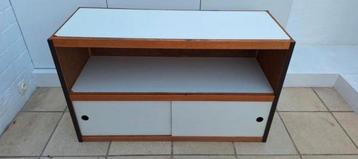 Kewlox Kast beschikbaar voor biedingen