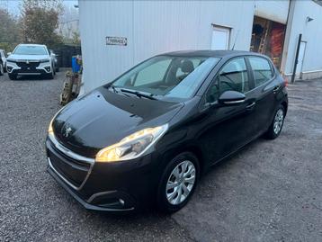 Peugeot 208 1,2 ess airco gps 2017 89000km euro6b marchand  