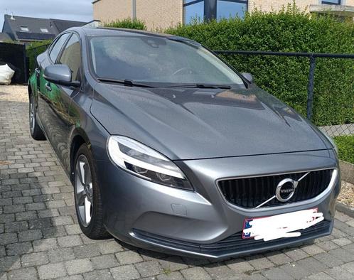 Volvo V40 D2 Momentum; uitmuntende staat!, Auto's, Volvo, Particulier, V40, Airbags, Airconditioning, Bluetooth, Centrale vergrendeling