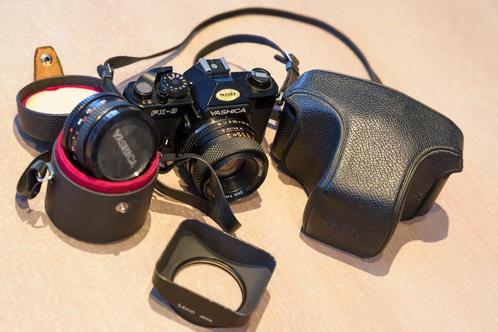 Yashica FX3 met beschermhoes, 50mm f/1.9 lens, Audio, Tv en Foto, Fotocamera's Analoog, Refurbished, Spiegelreflex, Overige Merken