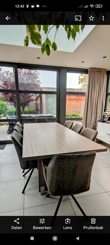 Eetkamer met 2 kasten 2 tafels spiegel stoelen walnoot/wit, Huis en Inrichting, Kasten | Dressoirs, Gebruikt, Ophalen