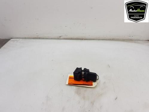 CONTACTSLOT + SLEUTEL Volvo V40 (MV) (|28227917|), Auto-onderdelen, Overige Auto-onderdelen, Volvo, Gebruikt