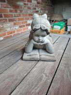 Betonnen  meisje, Tuin en Terras, Tuinbeelden, Ophalen