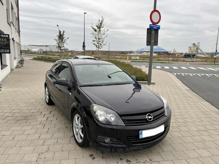 Opel Astra GTC Coupe 1.6i Benzine gekeurd met carpass, Auto's, Opel, Bedrijf, Te koop, Astra, ABS, Airbags, Airconditioning, Boordcomputer