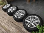 Originele VW Tiguan 19 inch velgen+winterbanden, Auto-onderdelen, Banden en Velgen, Gebruikt, Banden en Velgen, Winterbanden, 235 mm