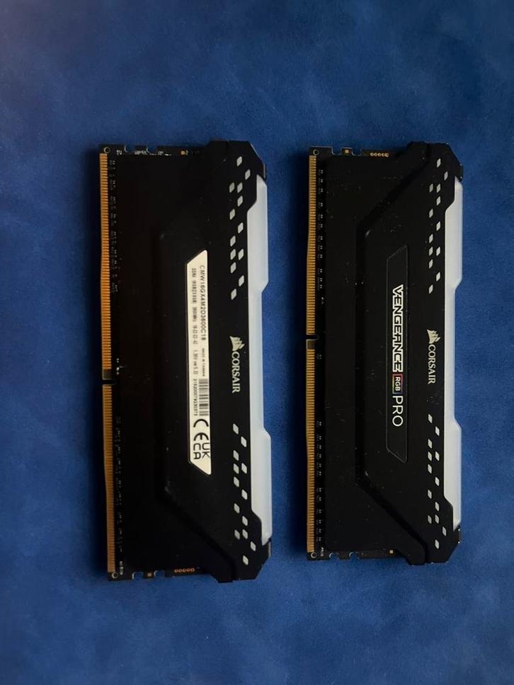 corsair 16gb ram ddr4, Computers en Software, RAM geheugen, Gebruikt, Desktop, 16 GB, DDR4, Ophalen