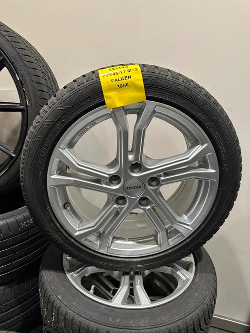 Kit Toyota 5x114.3 17 inch 4 seizoenen 225/45/R17 Falken, Auto-onderdelen, Banden en Velgen, Band(en), 17 inch, Ophalen