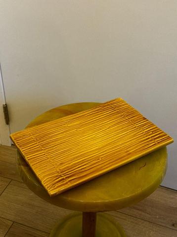 Vintage Boch Keralux cheese board beschikbaar voor biedingen