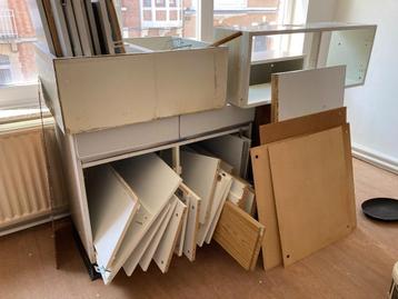 gratis gedemonteerde keuken. GRATIS IKEA, Ophalen, Gebruikt