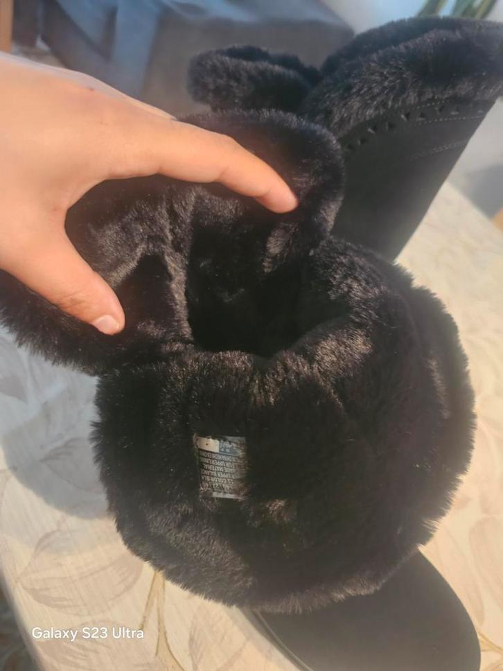 Bottes Skechers neuves !, Kleding | Dames, Schoenen, Ophalen